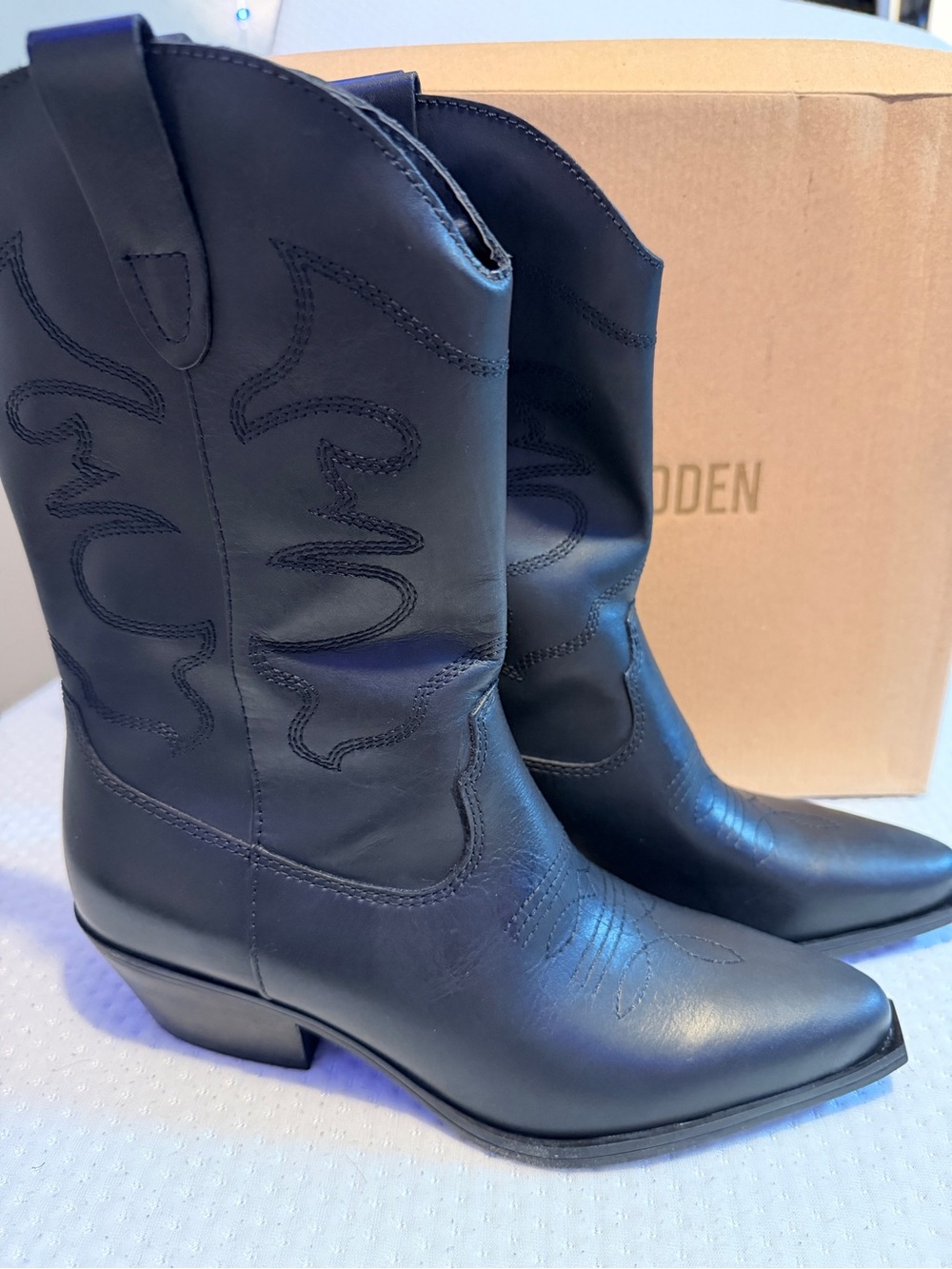 Steve Madden Black Western Heeled Boots